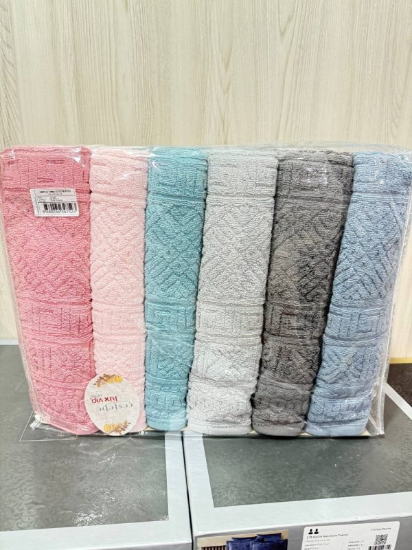 Махрові рушники Cestepe Lux VIP Cotton 70x140 см, 100% бавовна, колекції Parka та Bella