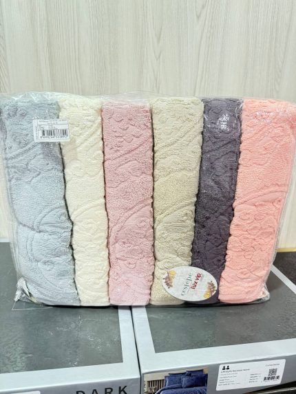 Махрові рушники Cestepe Lux VIP Cotton 70x140 см, 100% бавовна, колекції Parka та Bella